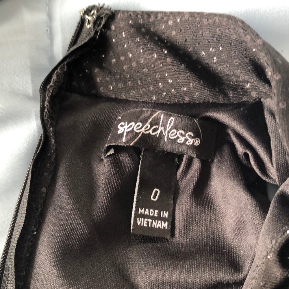 SPEECHLESS Mini Dress - Picture 4 of 4
